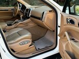 Porsche Cayenne-5