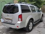 Nissan Pathfinder-5