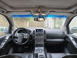 Nissan Pathfinder-8