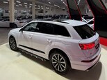 Audi Q7-8