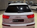 Audi Q7-11