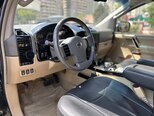Nissan Armada-14