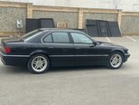 BMW 740-4