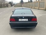 BMW 740-2
