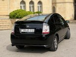 Toyota Prius-4