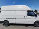 Ford Transit-5