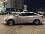 Hyundai Sonata-5