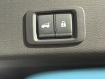 Mitsubishi Outlander-11