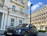 Mercedes E 220-4
