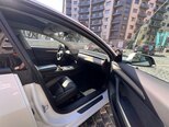 Tesla Model 3-12