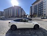 Tesla Model 3-10