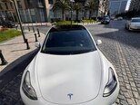 Tesla Model 3-4
