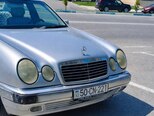 Mercedes E 240-2