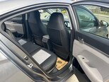 Hyundai Elantra-14