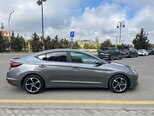 Hyundai Elantra-5