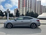 Hyundai Elantra-9