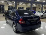 Nissan Tiida-4