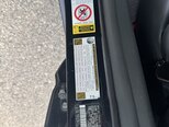 Toyota Prius-12