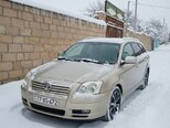 Toyota Avensis-12