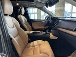 Volvo XC90-19