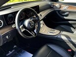 Mercedes E 300-9