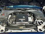 Mercedes E 300-11