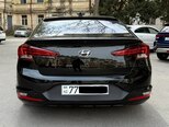 Hyundai Elantra-2