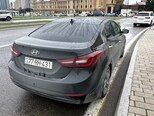 Hyundai Elantra-2