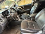 Hyundai Elantra-8