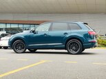 Audi Q7-5