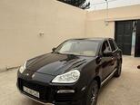 Porsche Cayenne-10