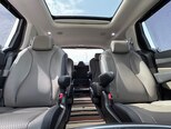 Kia Carnival-16