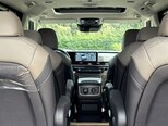 Kia Carnival-11