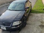 Volkswagen Passat-1