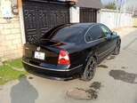 Volkswagen Passat-8
