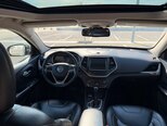 Jeep Cherokee-3