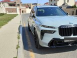 BMW X7-4