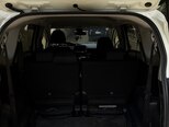 Toyota Sienta-10