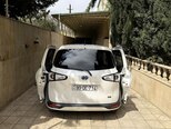 Toyota Sienta-9