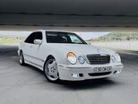 Mercedes E 320-9