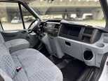 Ford Transit-7