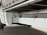 Ford Transit-18