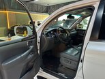 Lexus LX 570-13