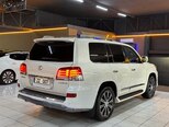 Lexus LX 570-6
