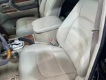 Lexus LX 470-15