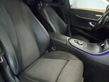 Mercedes E 300-11