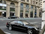 Mercedes E 270-3