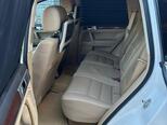 Volkswagen Touareg-10