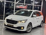 Kia Carnival-1