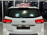 Kia Carnival-9